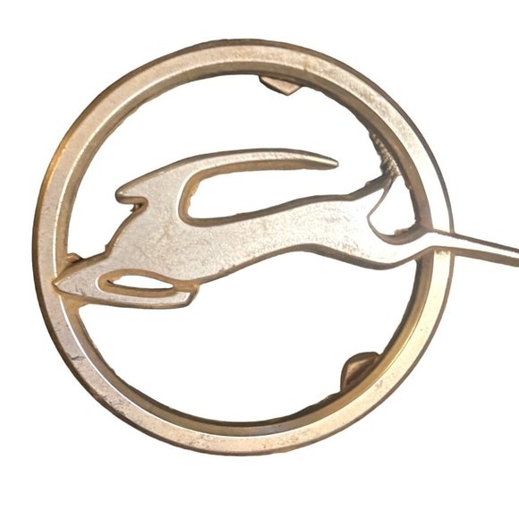 Chevy Other - Vintage 1960s Chevrolet Impala Vintage Metal Badge Emblem 4877314 T